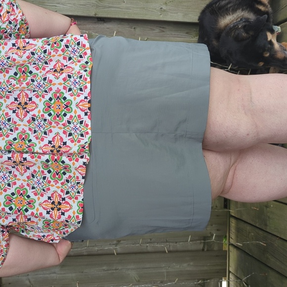 Golf Skort - Picture 2 of 5